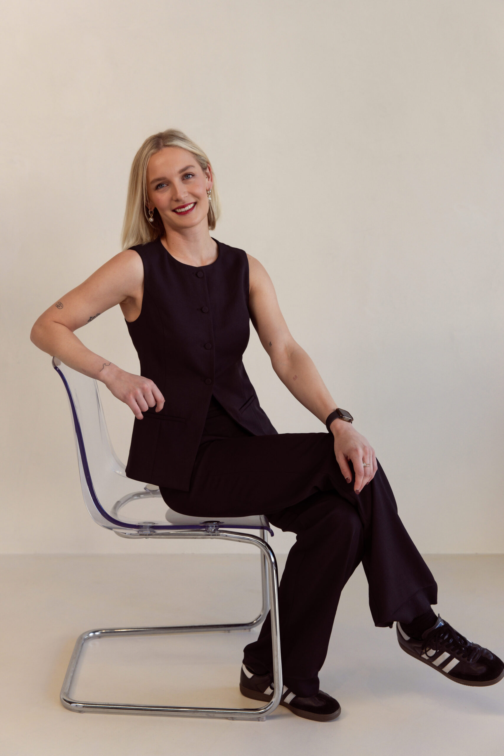 Annabelle sitting - ALC Consulting